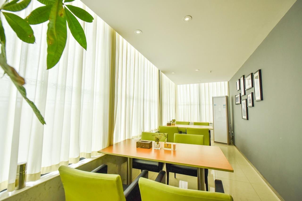 Jinjiang Inn Haikou Binhai Avenue Qilou Old Street Exterior photo